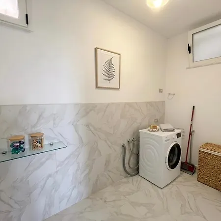 Vista Mare E Relax Trilocale Con Balcone E Wifi Apartment
